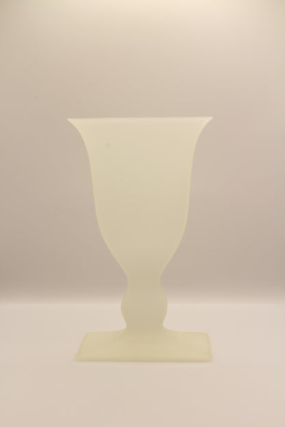 Lyra Vase